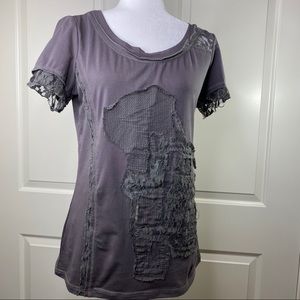 Mur Mur NWT Grey distressed lace short sleeve top